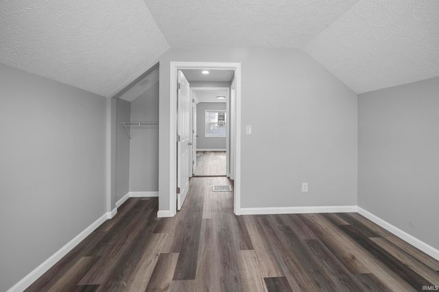 2916 Brosmer Street, Jasper, IN 47546