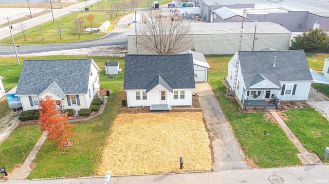 2916 Brosmer Street, Jasper, IN 47546