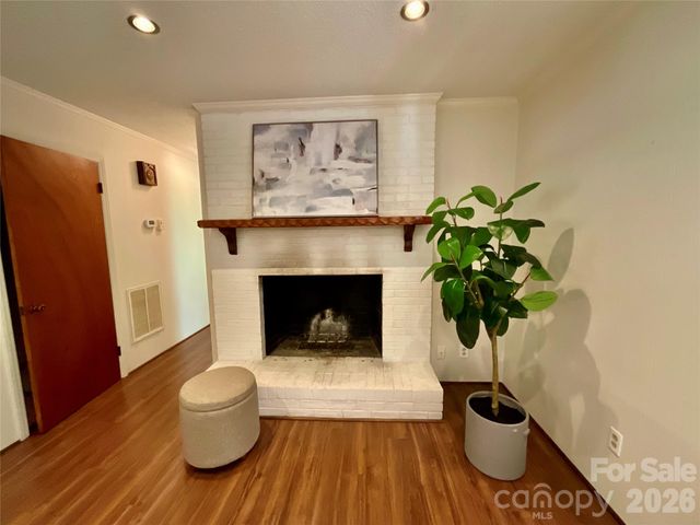 9500 Harvest Lane, Davidson, NC 28036