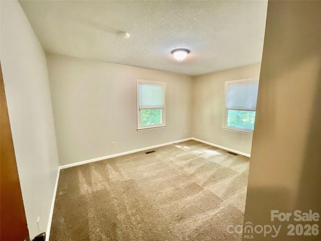 9500 Harvest Lane, Davidson, NC 28036