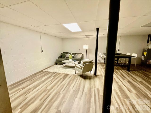 9500 Harvest Lane, Davidson, NC 28036