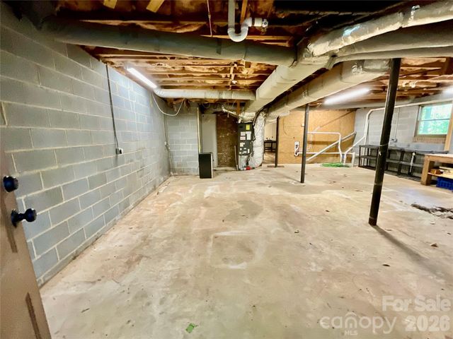 9500 Harvest Lane, Davidson, NC 28036