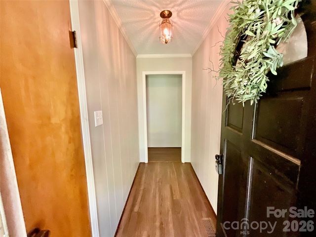 9500 Harvest Lane, Davidson, NC 28036