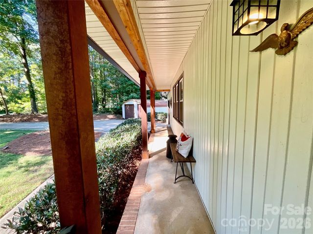9500 Harvest Lane, Davidson, NC 28036