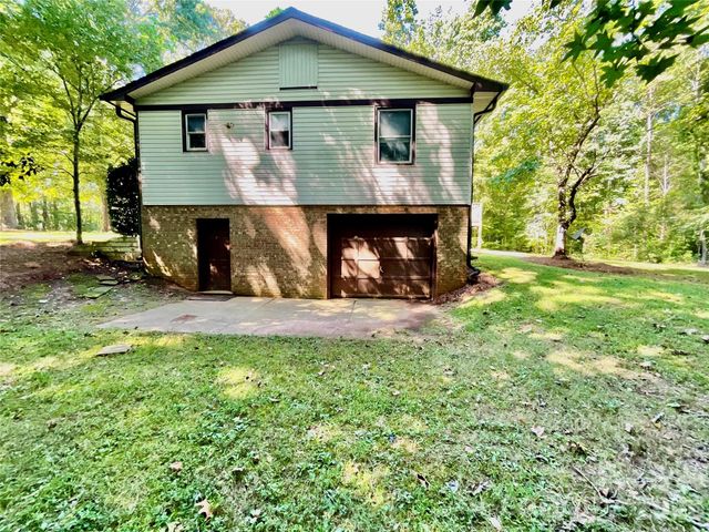 9500 Harvest Lane, Davidson, NC 28036