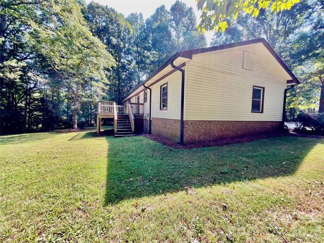9500 Harvest Lane, Davidson, NC 28036