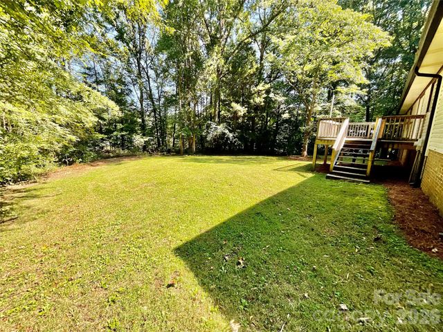9500 Harvest Lane, Davidson, NC 28036