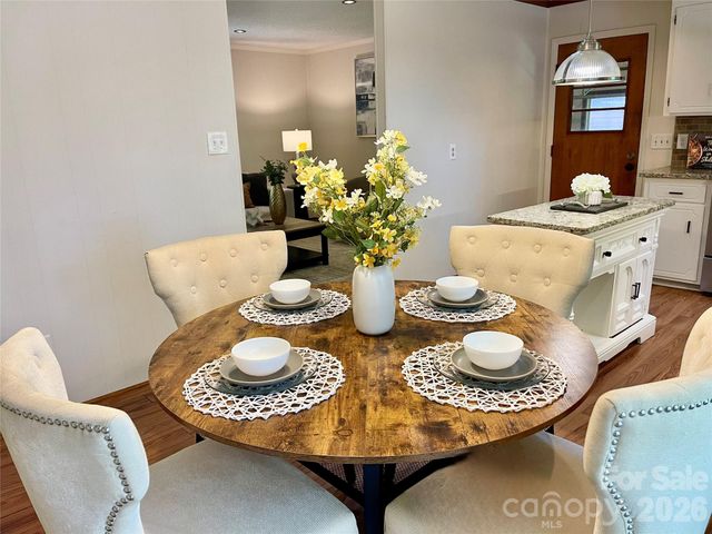 9500 Harvest Lane, Davidson, NC 28036