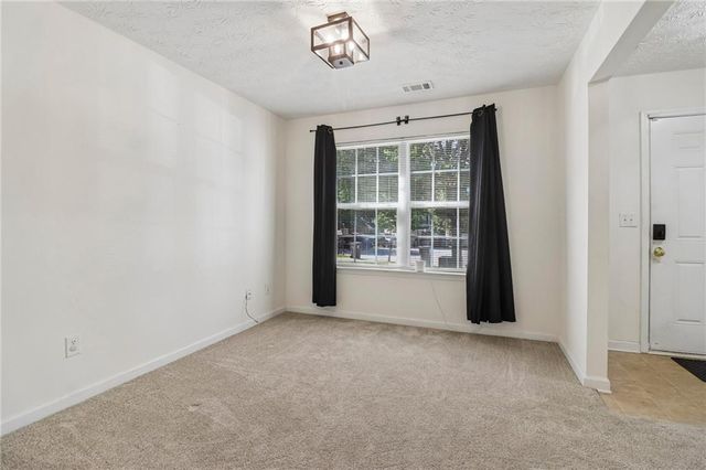 9425 Lakeview Road, Union City, GA 30291