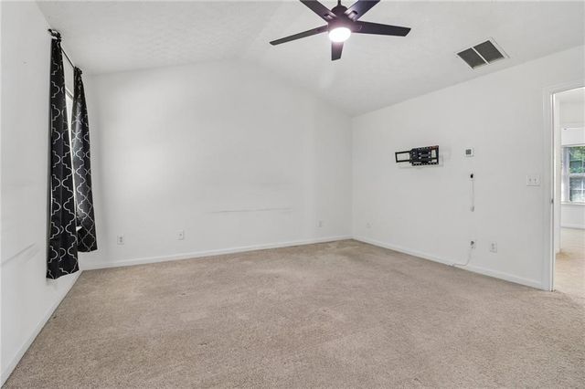 9425 Lakeview Road, Union City, GA 30291