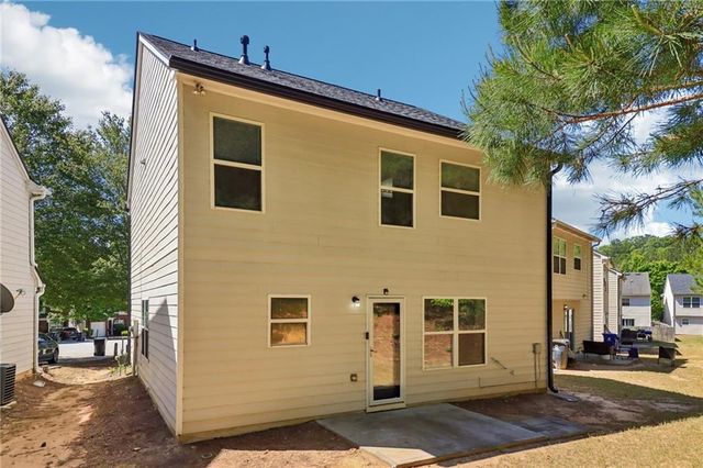 9425 Lakeview Road, Union City, GA 30291