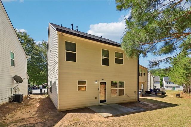 9425 Lakeview Road, Union City, GA 30291