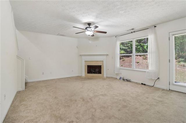 9425 Lakeview Road, Union City, GA 30291