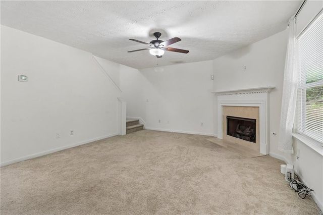 9425 Lakeview Road, Union City, GA 30291