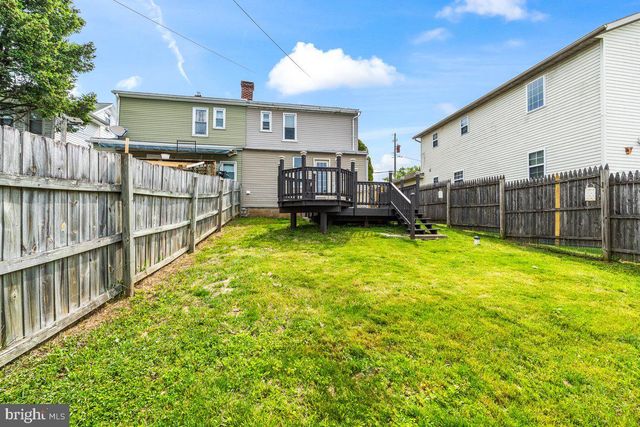 621 NOBLE ST, Lebanon, PA 17042
