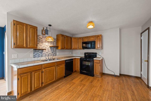 621 NOBLE ST, Lebanon, PA 17042