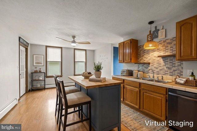 621 NOBLE ST, Lebanon, PA 17042