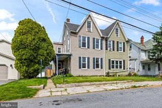 621 NOBLE ST, Lebanon, PA 17042