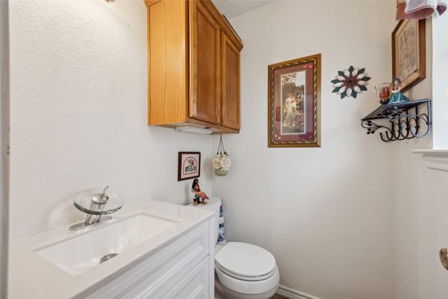 7879 N Cole Street, Nevada, TX 75173