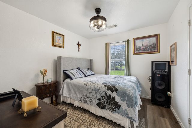 7879 N Cole Street, Nevada, TX 75173