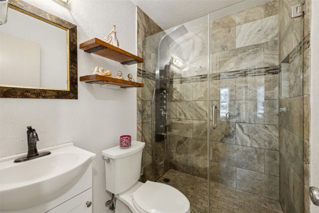 7879 N Cole Street, Nevada, TX 75173