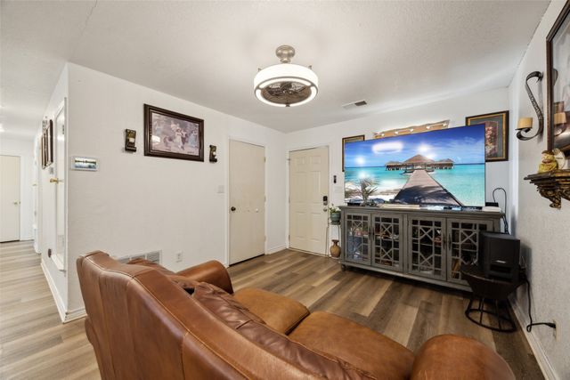 7879 N Cole Street, Nevada, TX 75173