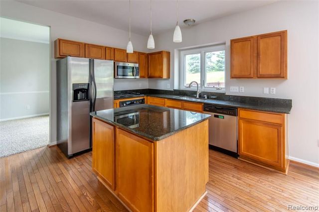51334 W Hills Drive, Plymouth, MI 48170