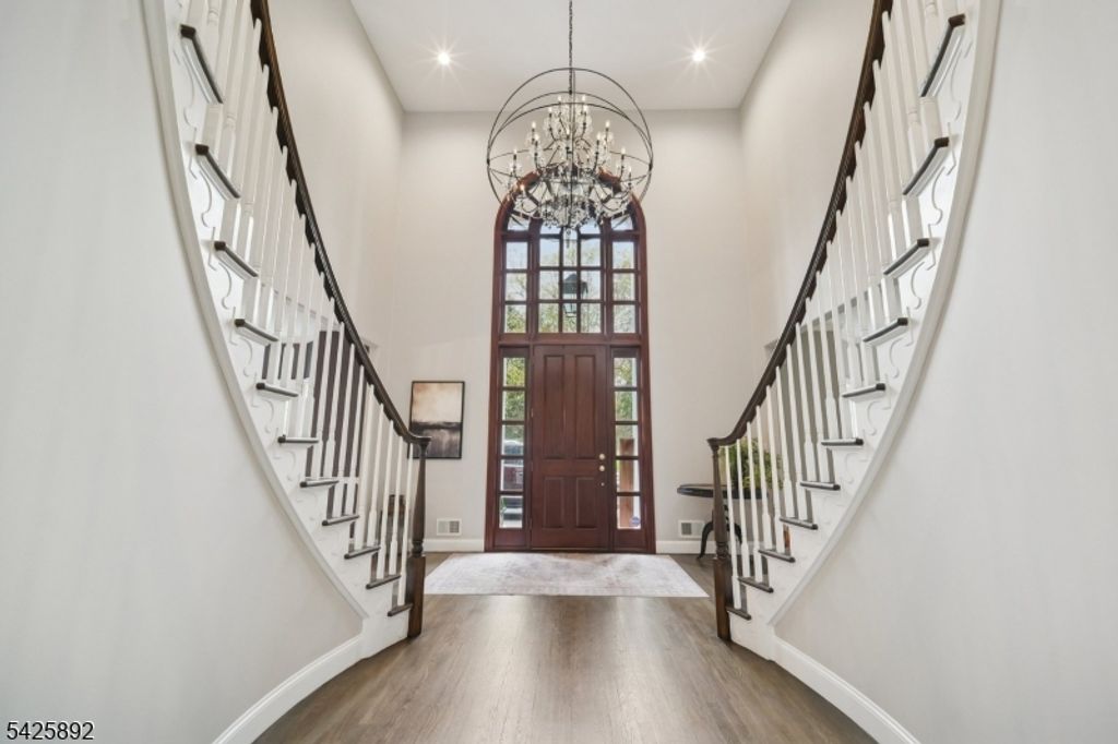 50 Sequoia Dr, Watchung Boro, NJ 07069 — photo 3