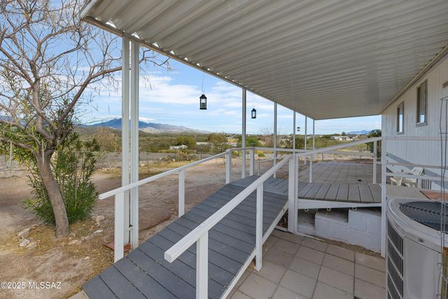 12529 S High Noon Trail, Vail, AZ 85641