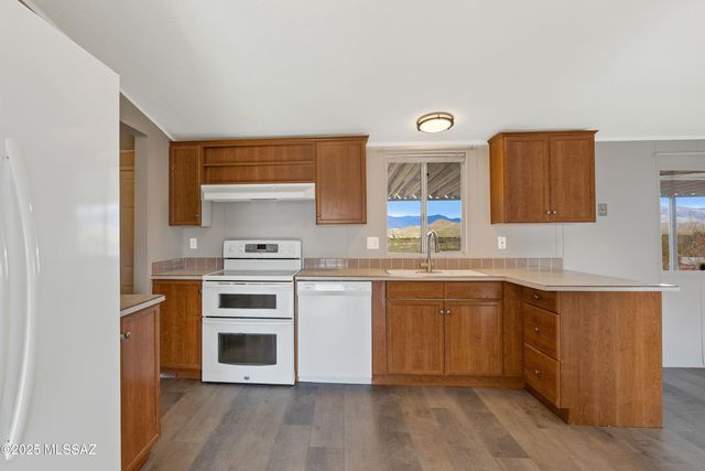 12529 S High Noon Trail, Vail, AZ 85641