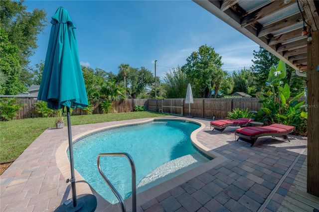 203 W FRIERSON AVENUE, Tampa, FL 33603