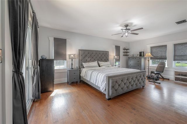 203 W FRIERSON AVENUE, Tampa, FL 33603