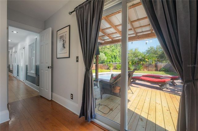 203 W FRIERSON AVENUE, Tampa, FL 33603