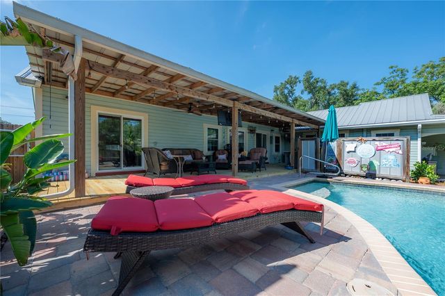 203 W FRIERSON AVENUE, Tampa, FL 33603