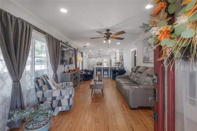 203 W FRIERSON AVENUE, Tampa, FL 33603