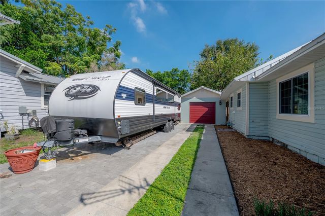 203 W FRIERSON AVENUE, Tampa, FL 33603