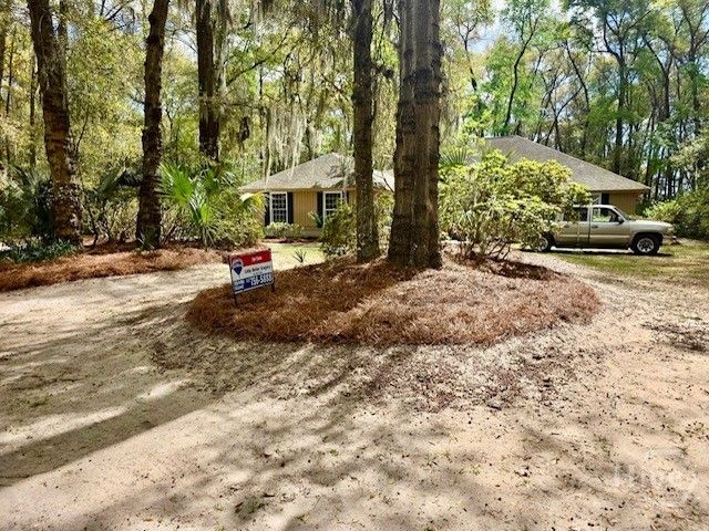 70 Passaic Lane, Richmond Hill, GA 31324