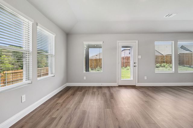 214 Winchester Hill Lane, Princeton, TX 75071
