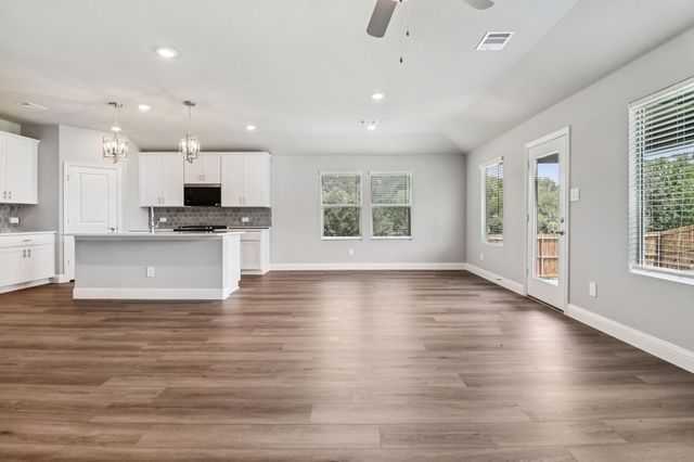 214 Winchester Hill Lane, Princeton, TX 75071