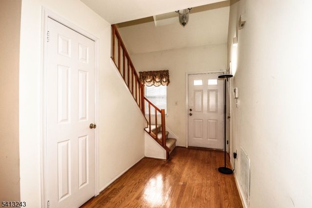 190 Jonathan Pl, Franklin Twp., NJ 08873