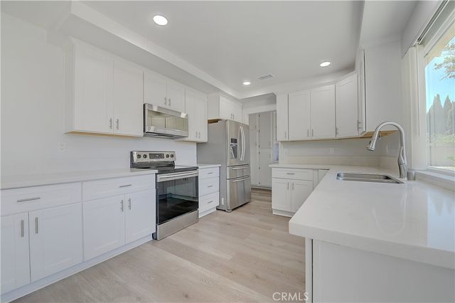 11883 Mayflower Court, Fountain Valley, CA 92708