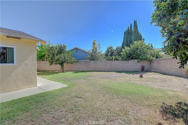 11883 Mayflower Court, Fountain Valley, CA 92708
