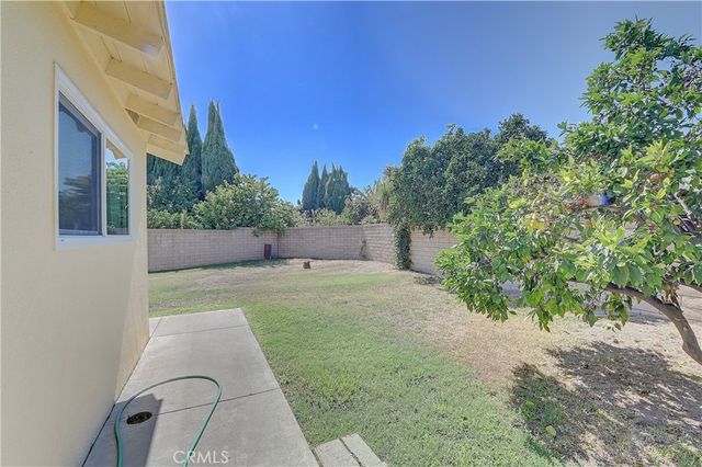 11883 Mayflower Court, Fountain Valley, CA 92708
