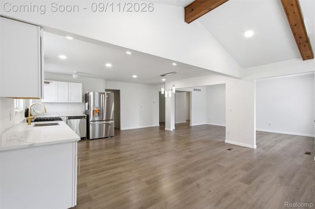 3465 Fox Hill Drive, Sterling Heights, MI 48310