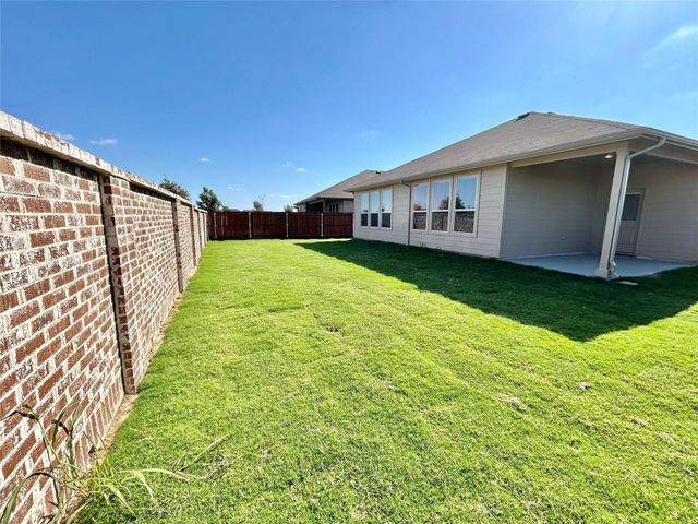 16012 Bronte Lane, Fort Worth, TX 76247