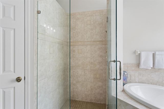 10020 CYPRESS SHADOW AVENUE, Tampa, FL 33647