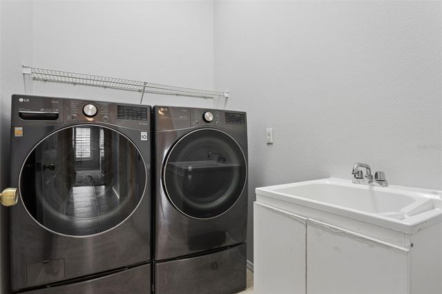 10020 CYPRESS SHADOW AVENUE, Tampa, FL 33647