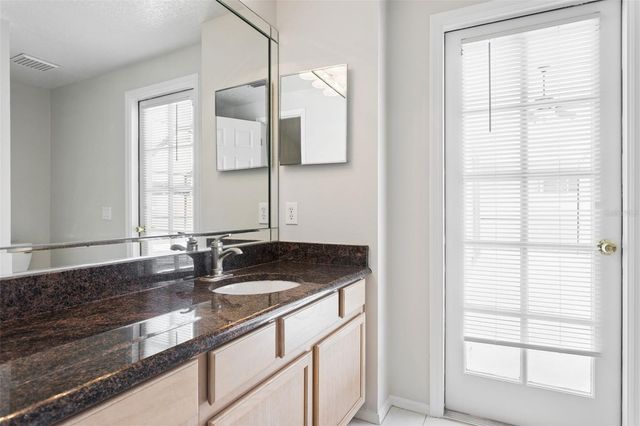 10020 CYPRESS SHADOW AVENUE, Tampa, FL 33647