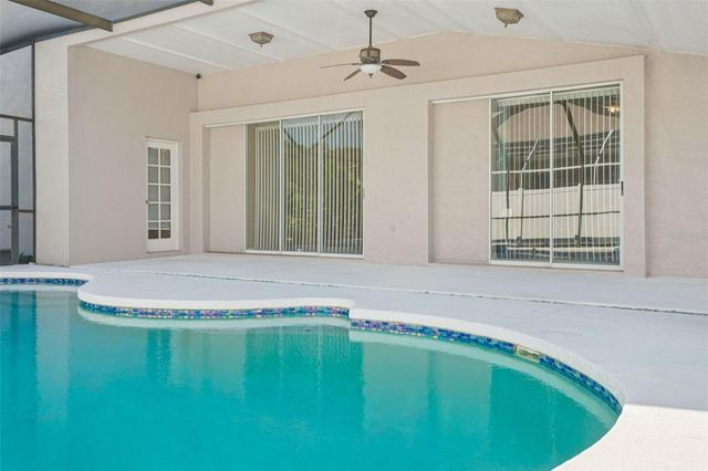 10020 CYPRESS SHADOW AVENUE, Tampa, FL 33647