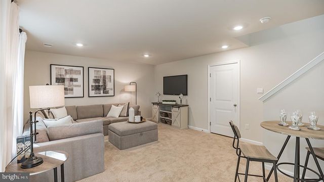 515 N PALACE DR, Glassboro, NJ 08028